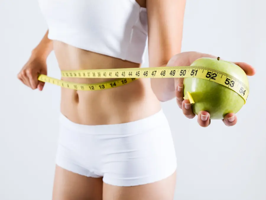 10 Consigli efficaci per avere una pancia piatta e tonica