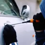 Rubare un’auto in 15 secondi: aumentano i casi di cyber-furti