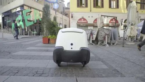 Testato a Cremona Yape, il primo robot-postino
