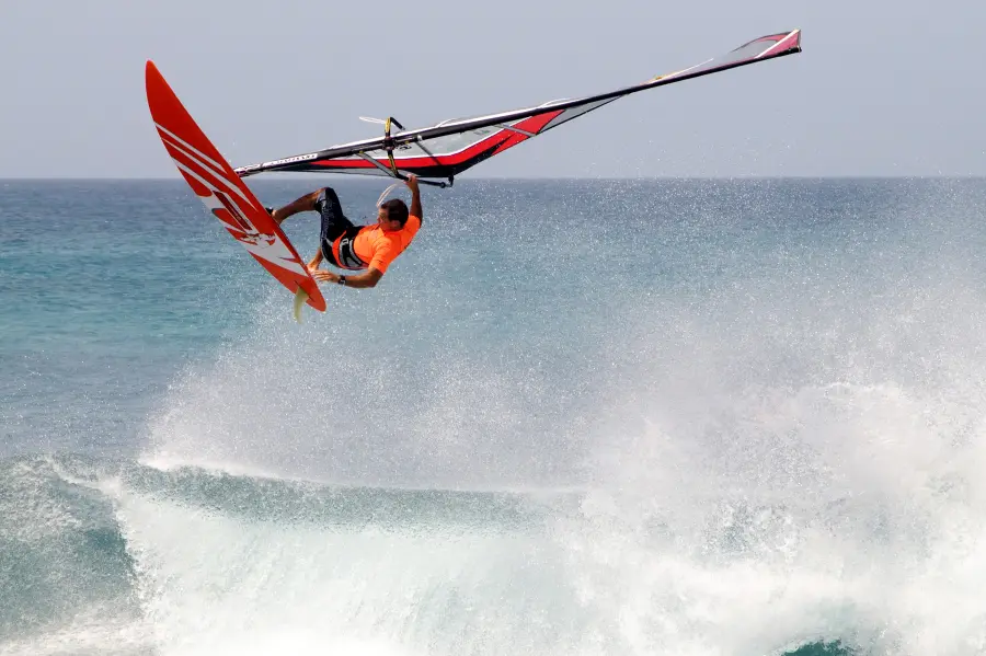 10 Destinazioni per Sport Acquatici più belle del Mondo