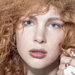 Irritazioni da make up, come risolverle per un viso pulito e sano