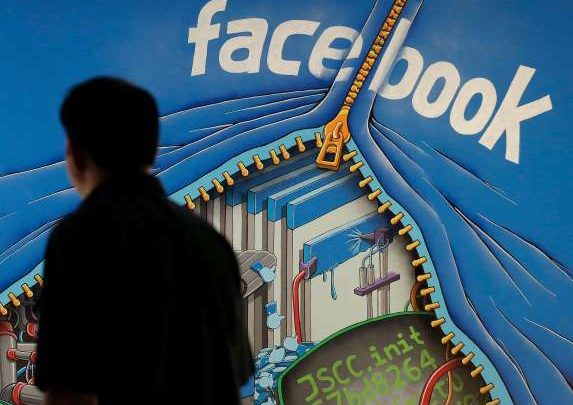 scartati dal lavoro per un post su Facebook